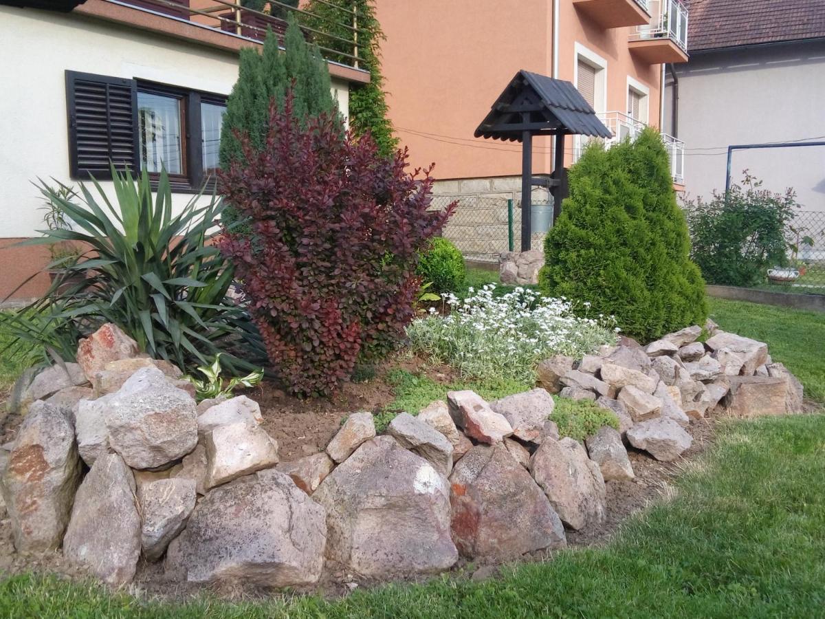 Apartment Flora Arandjelovac Ngoại thất bức ảnh